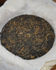 易武古樹紅茶細節,條索肥壯油潤,保證全天然無化學添加與農藥